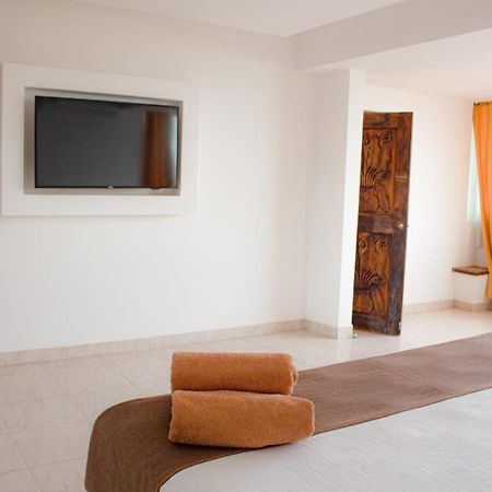 Hoteles Gran Horizonte Текескитенго Екстериор снимка