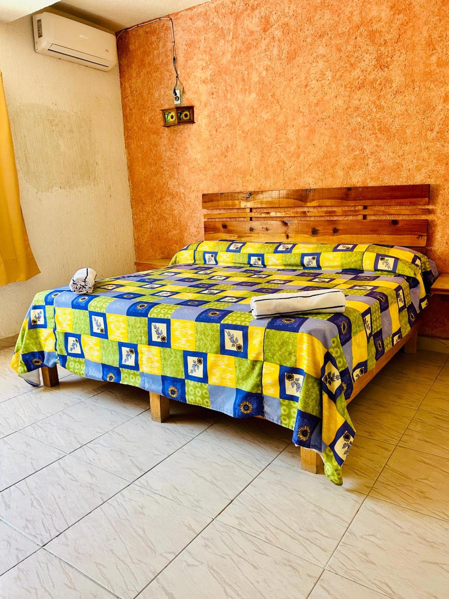 Hoteles Gran Horizonte Текескитенго Екстериор снимка