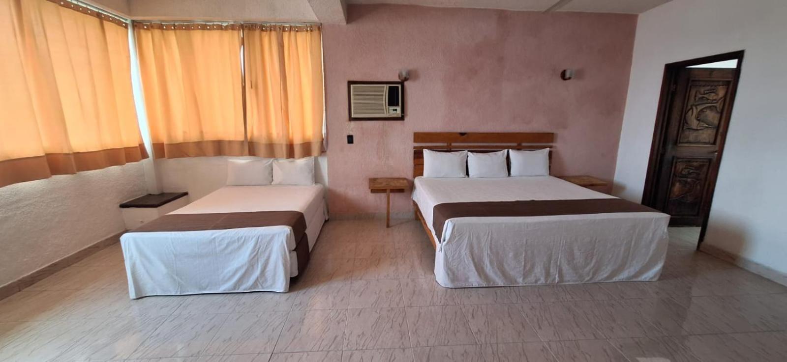 Hoteles Gran Horizonte Текескитенго Екстериор снимка